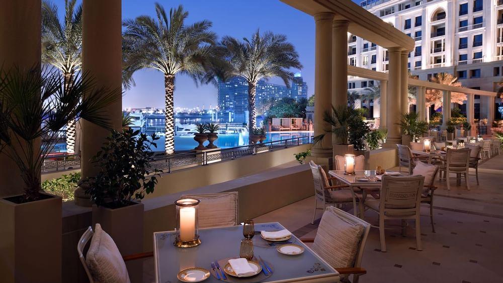 Palazzo Versace Dubai Esterno foto The Palace Downtown