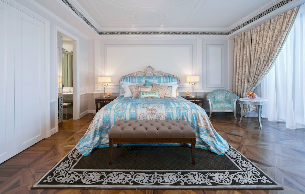 Palazzo Versace Dubai Esterno foto A bedroom at the Taj Bengal