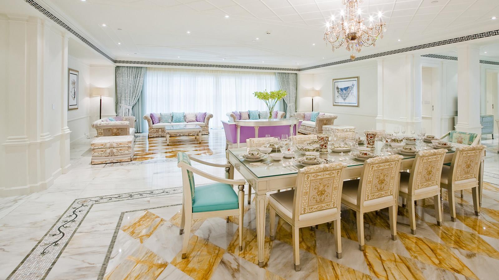 Palazzo Versace Dubai Esterno foto A suite at the Atlantis Paradise Island