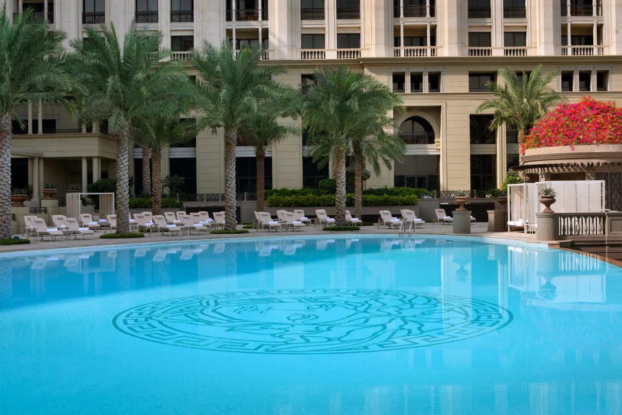 Palazzo Versace Dubai Esterno foto The swimming pool at The Atlantis